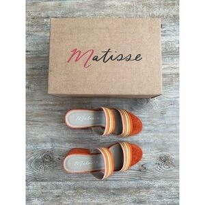 NEW IN BOX MATISSE ‘Bonita’ Open Toe Suede Sandals